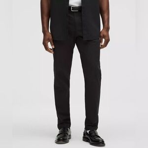 BNWT Mens Lululemon ABC Slim-Fit 5 Pocket Pant 32L Warpstreme - Size 46 - Black